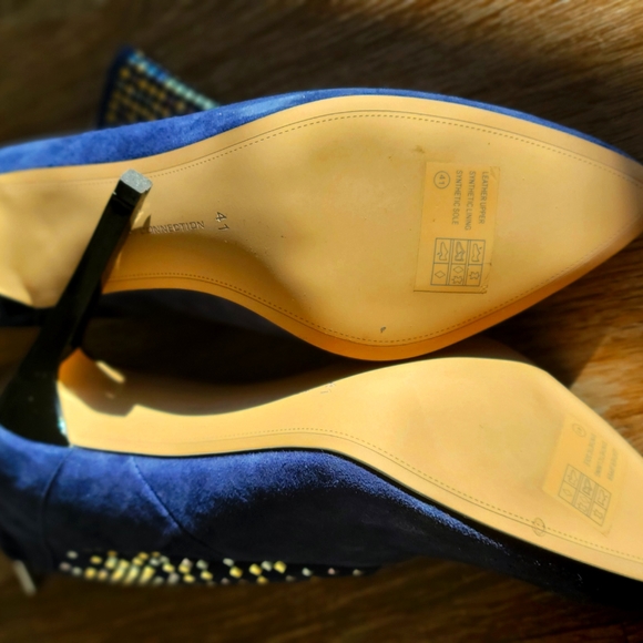 Boots - Picture 6 of 6